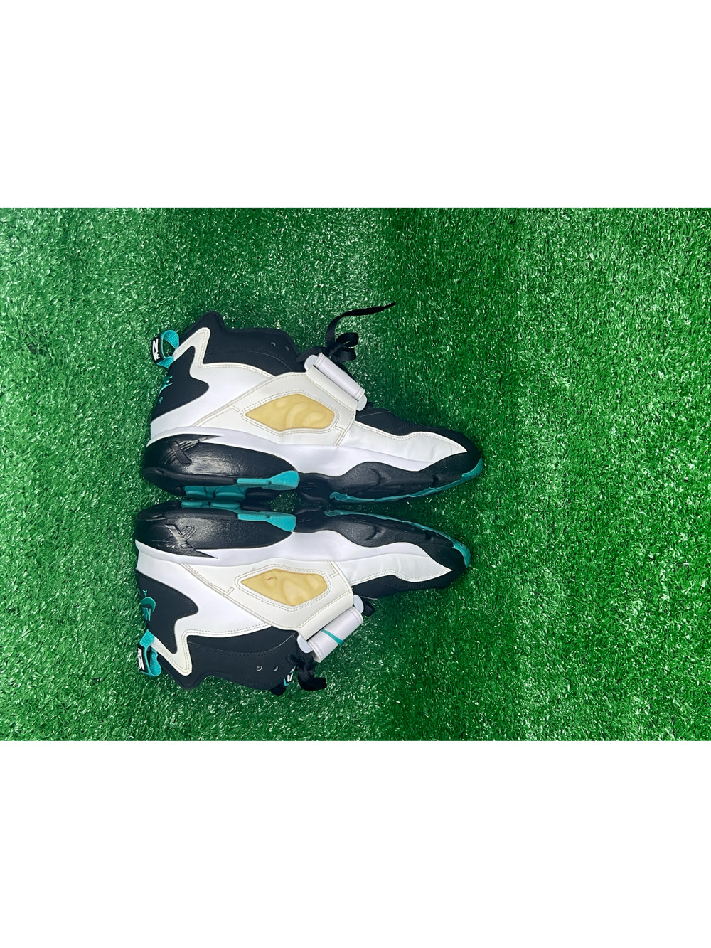 Size 10.5 - Nike Air Diamond Turf 2017 Emerald